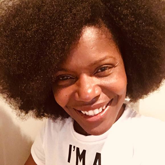 Meet your Posher, Tracey - Picture 1 of 1